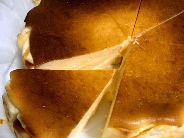 簡単♡低糖質!バスク風チーズケーキ